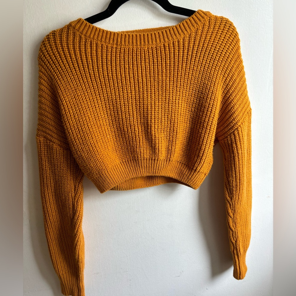 Size small cropped sweater.